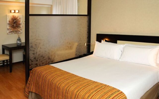 Del Bono Suites