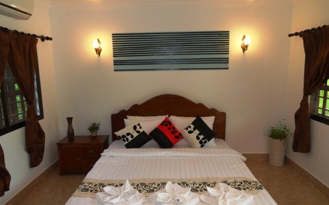 N4 Hotel