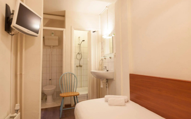 Townhouse Hotel