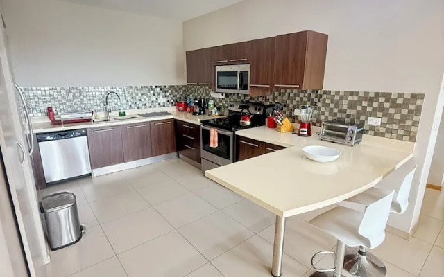 Jaco Bay 8th Floor Unit