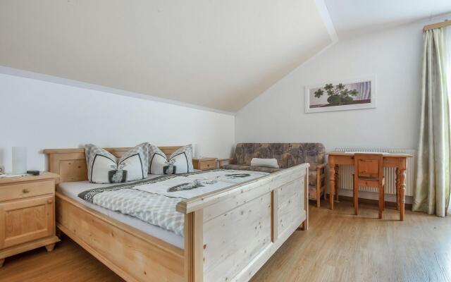 Apartment in Hainzenberg in a ski Area