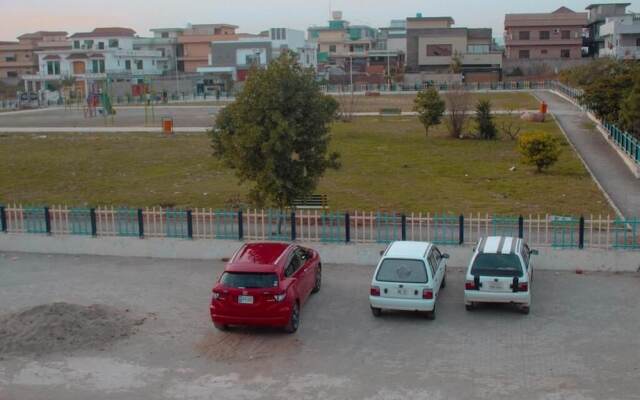 Holyzen Guest House Islamabad