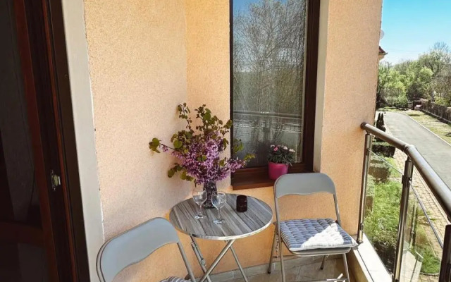 Cozy Studio at Camping Gradina
