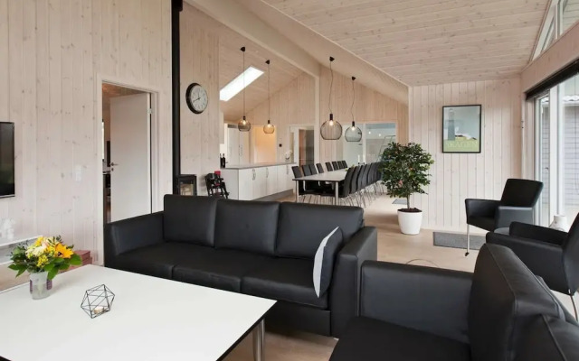 18 Person Holiday Home in Hojby