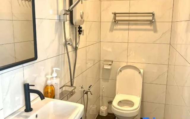 Casa Mira Studio A Central Ipoh Homestay for 2 – Bathroom – Ipoh