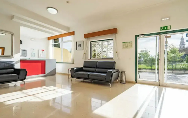 Residencial Padre Pio by Umbral