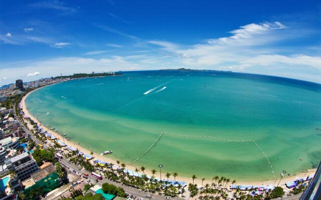 Seven Sea Condo & Water Park Pattaya By the Sea