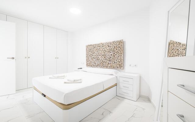 Torre Yago Deluxe 1-2 Levante Beach