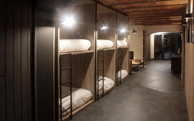 Amaroq Explorers BaseCamp