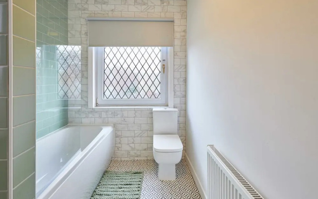 Host Stay Joffre Avenue