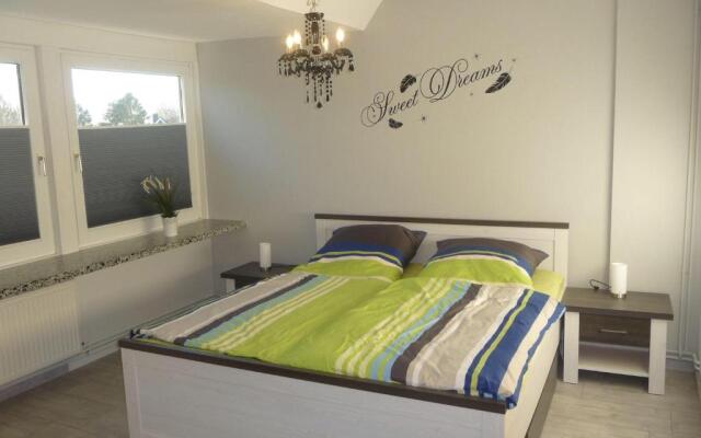 Vids10c15 - Fehaus 'huus Oostsied'