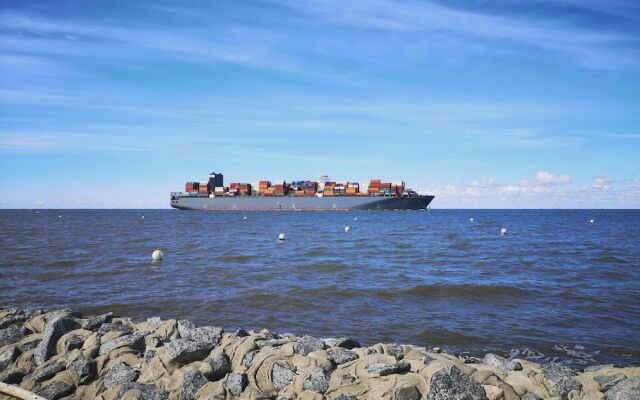 Stylish Apartment With Balcony