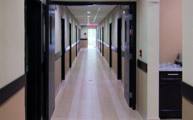 Paradise Inn and Suites - Redwater