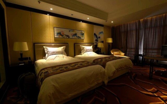 Huang He  International   Hotel