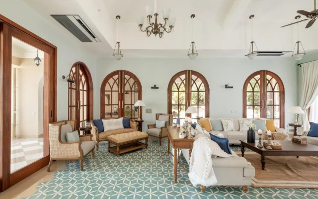 LohonoStays Sacri Borod Hill 7