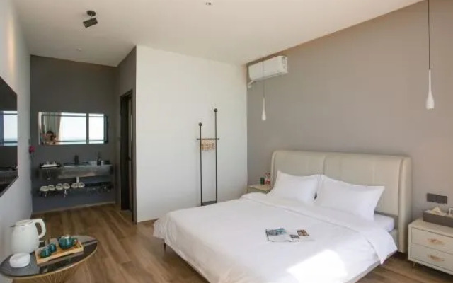 Sanya Shibu Coastal Seaview Homestay (SANTA LUCIA)