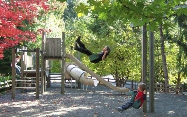 Whispering Woods Resort