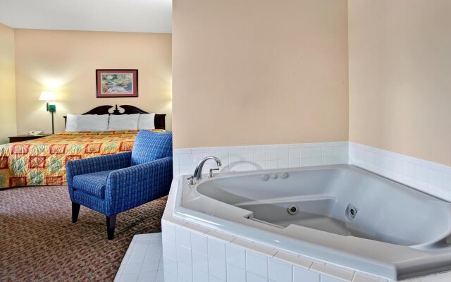 Days Inn - Chapel Hill