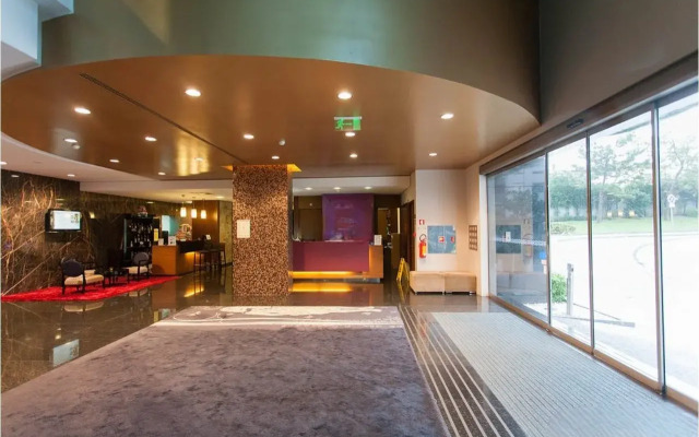 Axis Porto Business & Spa Hotel