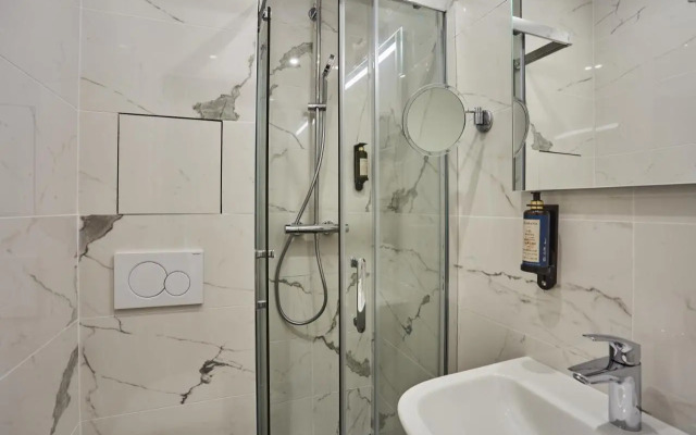 Lux Hotel Picpus