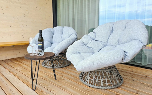 Stock & Stein Lodges