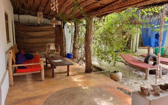 Sunny House Paje