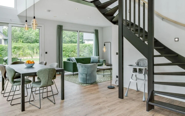 Home for Family & Pets