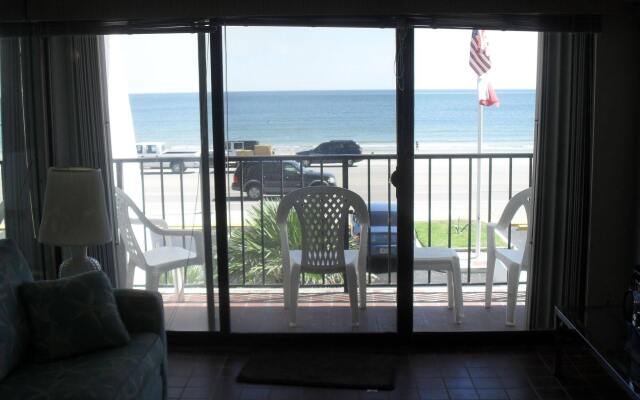 By The Sea Gulf View Deluxe Condo