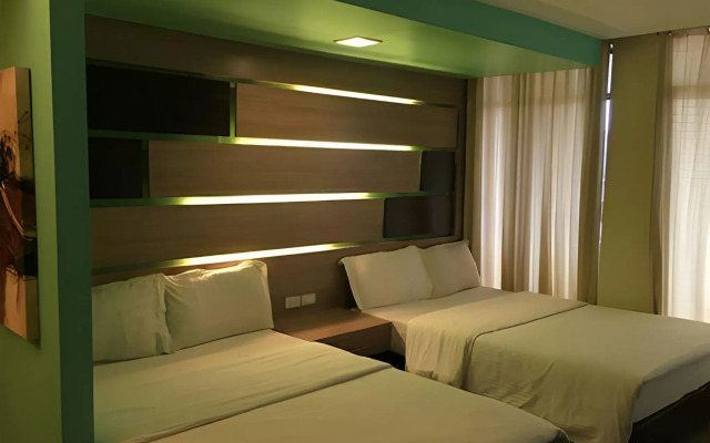 Coron Gateway Hotel & Suites