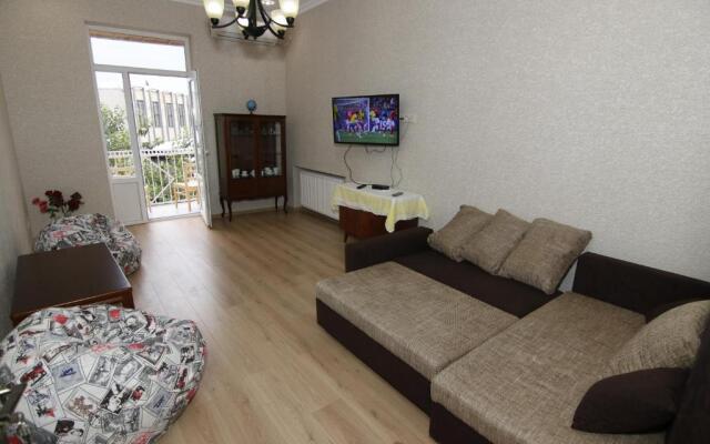 Best Location near FABRIKA. 65 sq/m