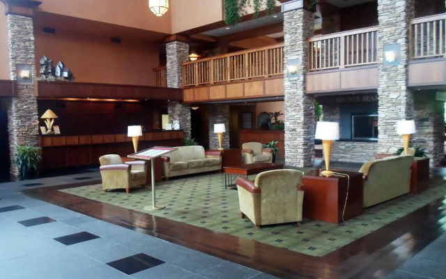 Quail Hollow Resort - A Trademark Collection Hotel