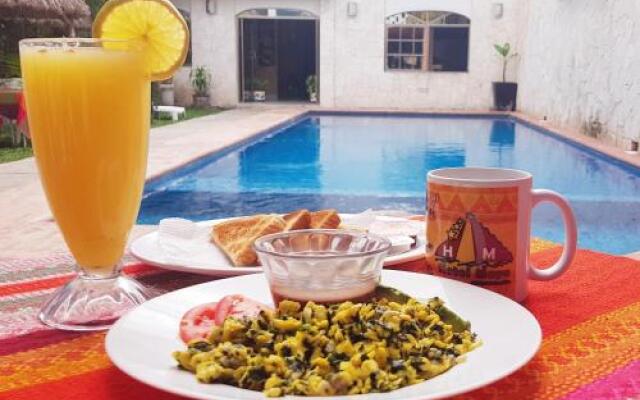 Hotel Maya