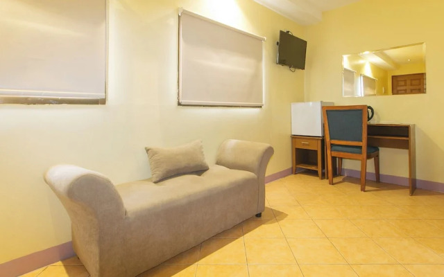 Reddoorz at Comfy Inn Ermita Manila
