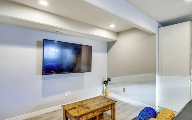 Layton Vacation Rental - Close to Hiking Trails!