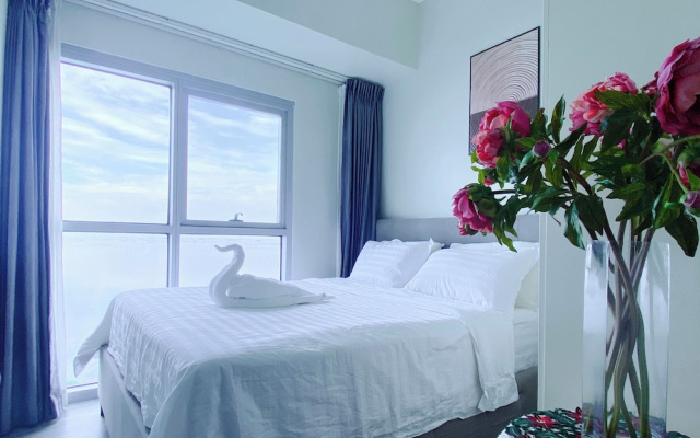 Oceanview with Balcony Airport Okada