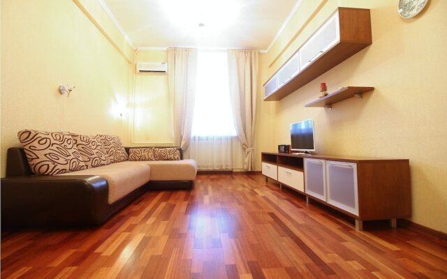 HRPremium Apartment Kievskaya