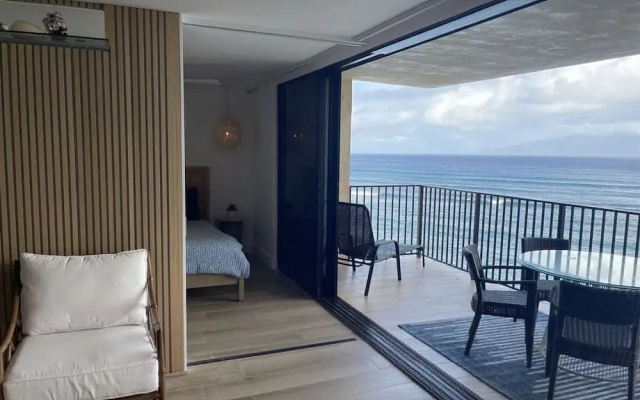 Unforgettable Oceanfront Stay Nature Luxury Tranquility
