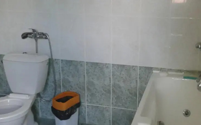 Adena Apartment Kapsu