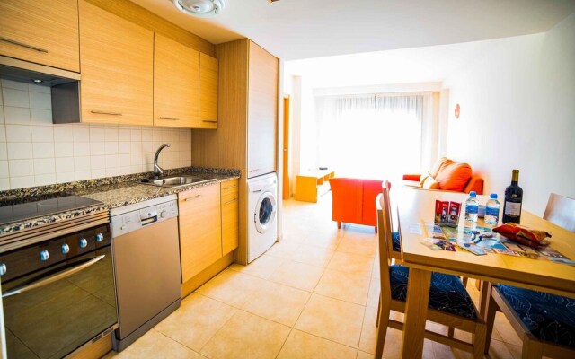 Apartamentos Adaria Vera