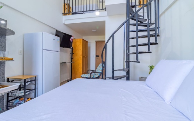 Cupe Suites #215 - Duplex Studio by Carpediem