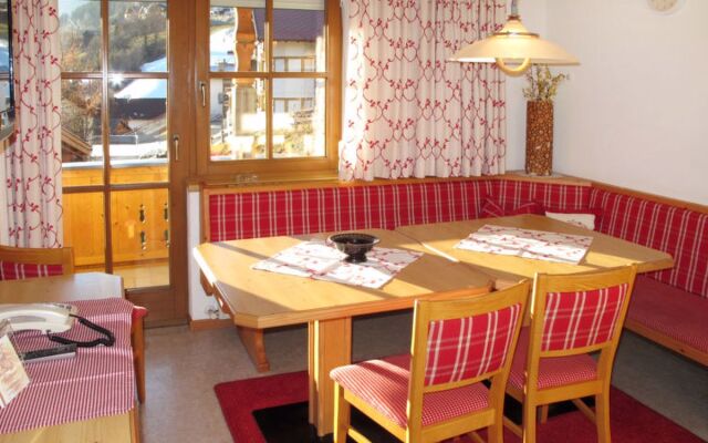 Apart Garni Royal (KPL136)