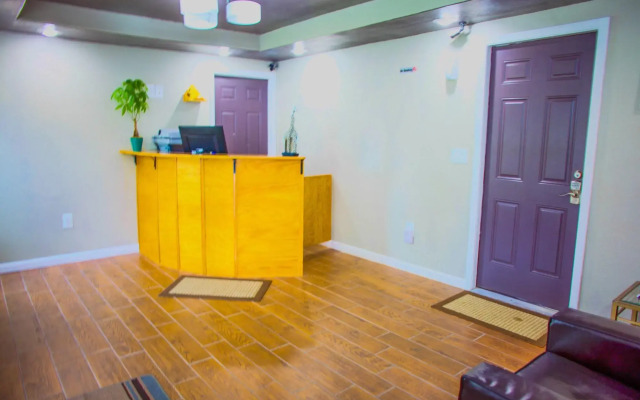 Knights Inn Harrisonville