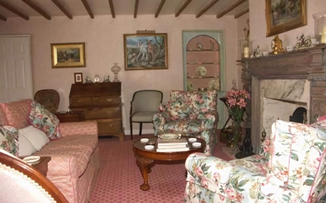 Shipton Grange House