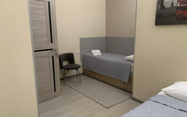 Three Rooms (Три румс)