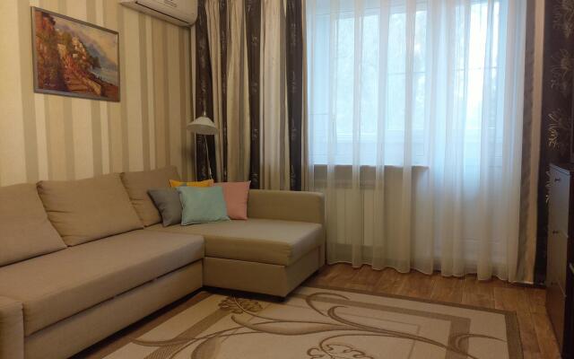 Апартаменты на проспекте Строителей 18А