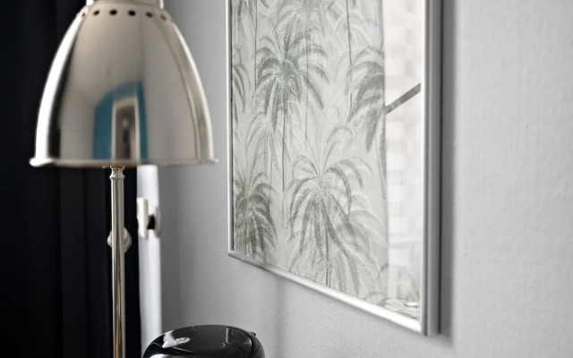 Palm Tree Hotel,sure Hotel Collection Bw