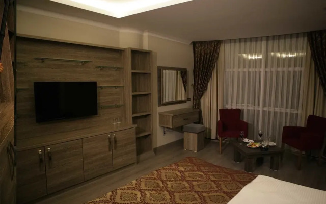 Rey Manes Hotel