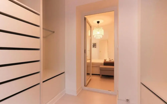 Alfama Prestige by Homing