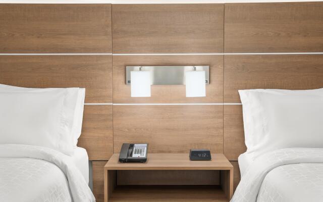 Holiday Inn Express & Suites Palm Bay by IHG