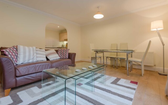 Stylish Apartments in Victoria & Westminster